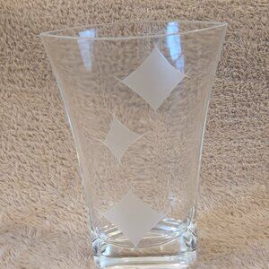 Modern clear glass vase, frosted diamond pattern, 19.5 cm